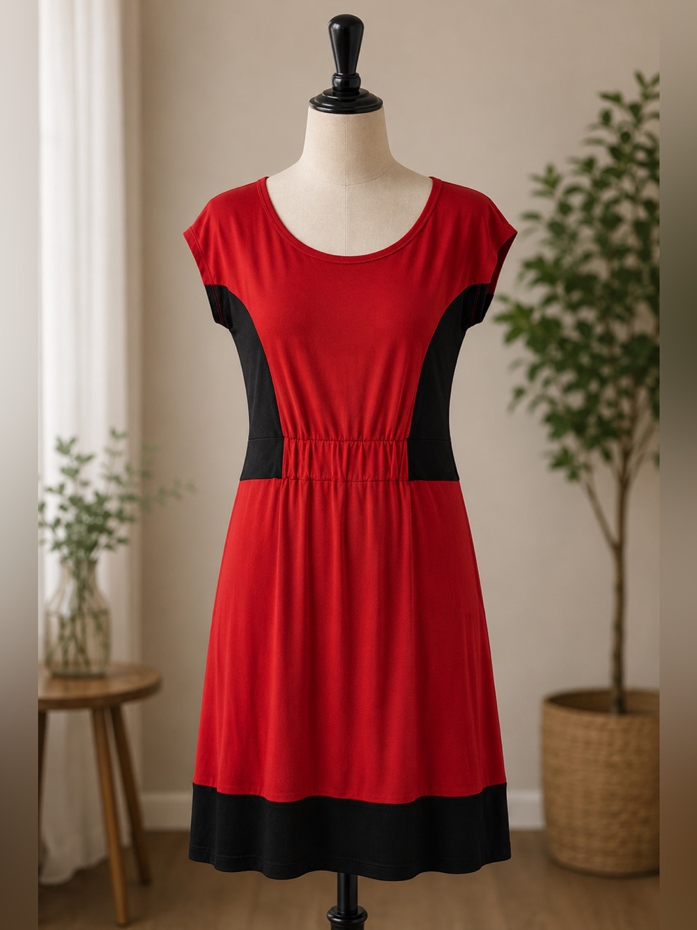 NWT Nic and Dom red black dress woman’s size small
